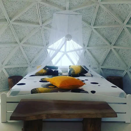 Guest house Casa Pachamama And Glamping *